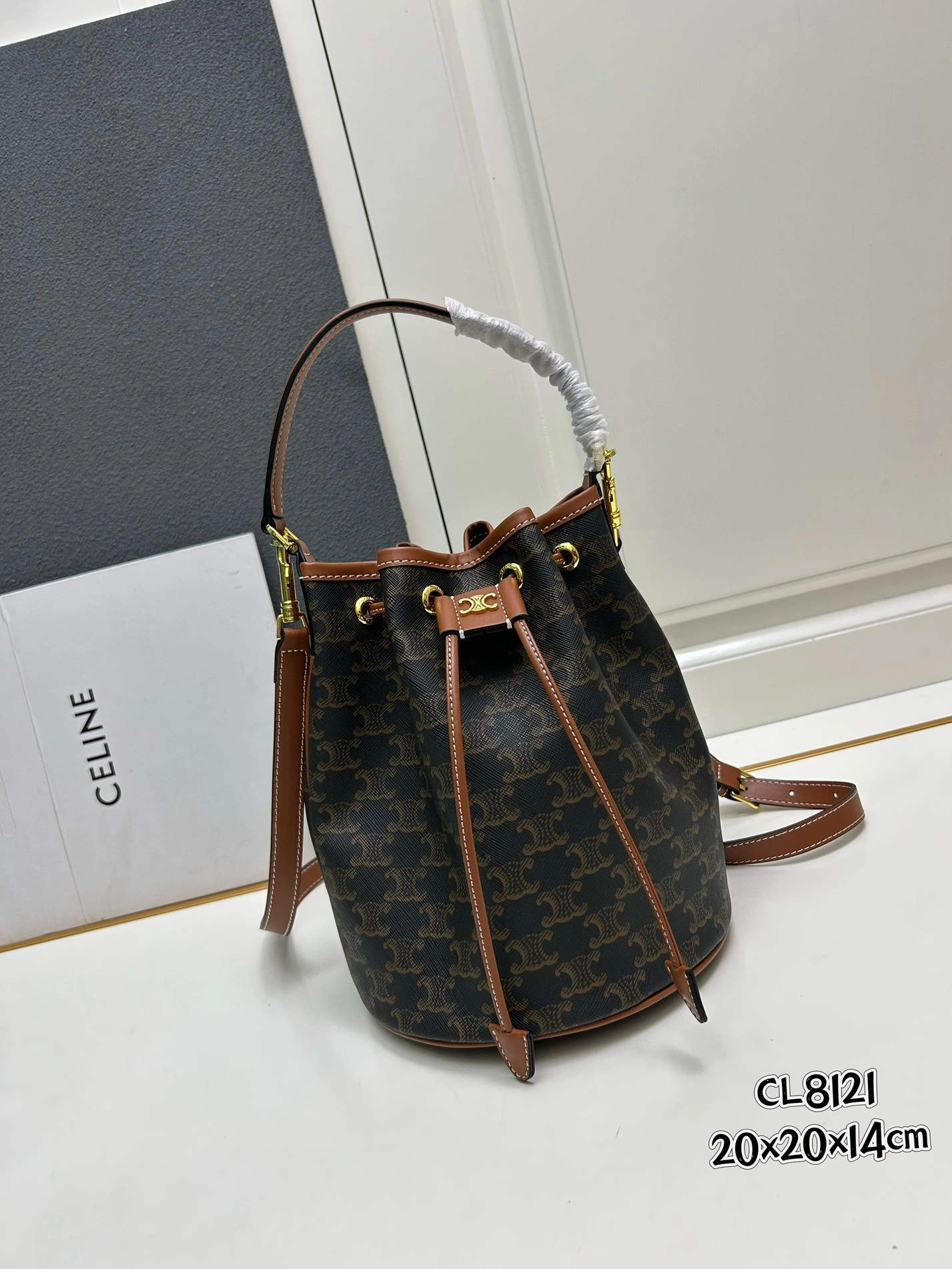 Functional 964 Celine AAA Quality Messenger Bags For Women