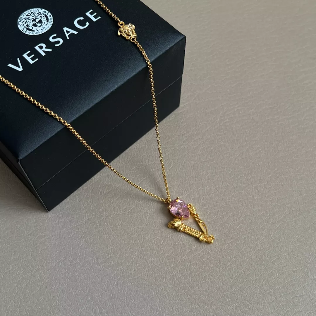 Functional 9710 Versace Necklaces