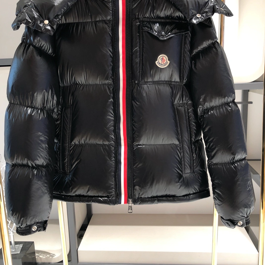 Functional 9761 Moncler Down Feather Coat Long Sleeved For Unisex