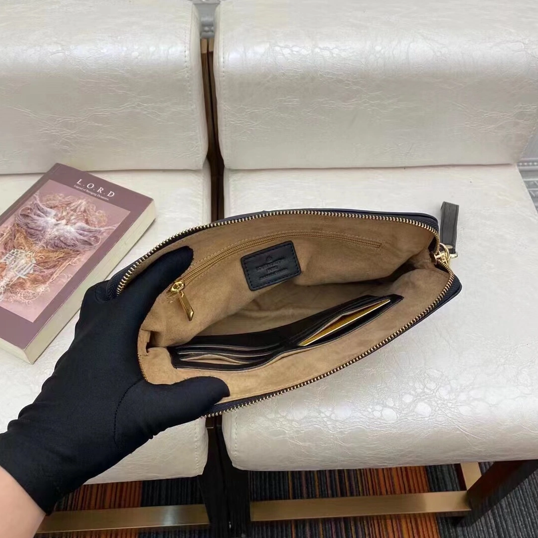 Functional 9853 Louis Vuitton AAA Man Wallets