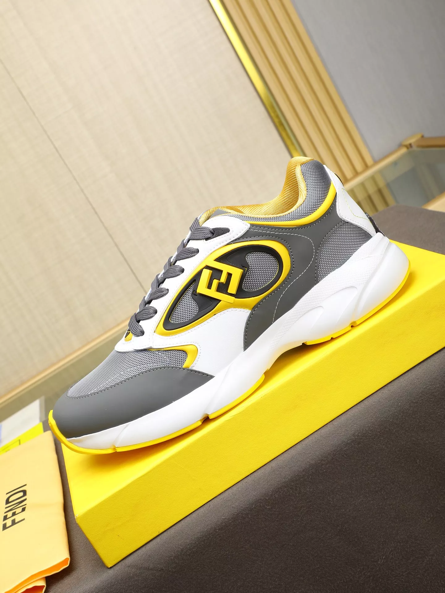 Functional 9932 Fendi Casual Shoes For Men