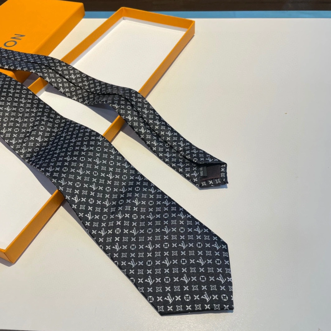 Functional 9939 Louis Vuitton LV Necktie For Men