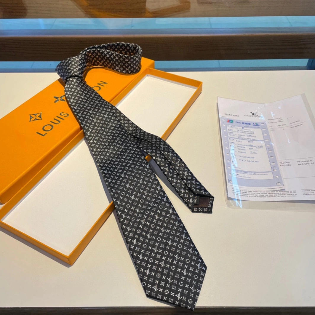 Functional 9939 Louis Vuitton LV Necktie For Men