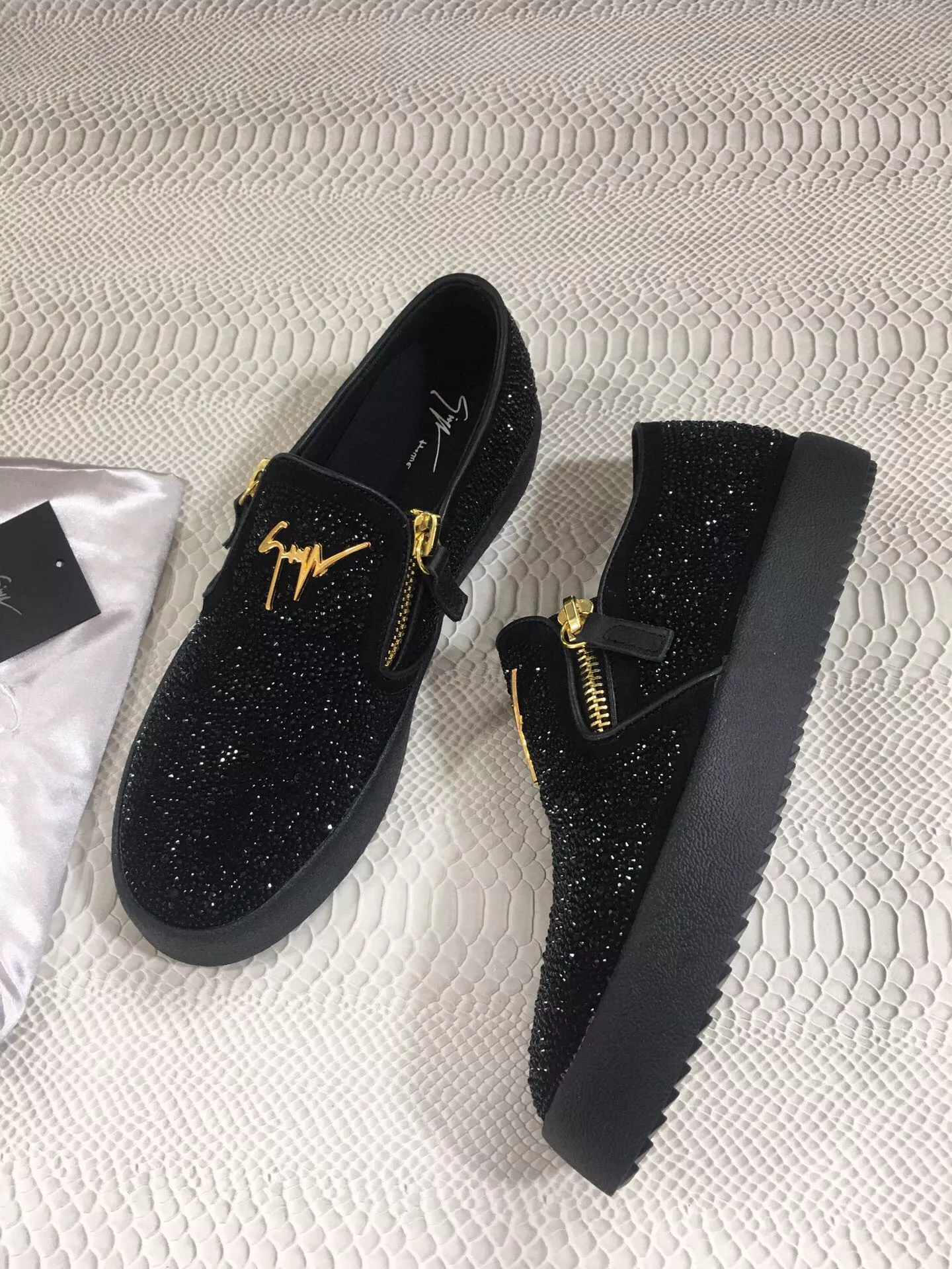 Giuseppe Zanotti Casual Shoes For Men Durable 2196