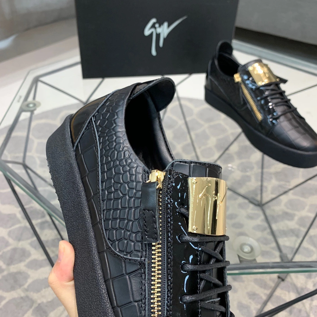 Giuseppe Zanotti Casual Shoes For Men Resilient 7622