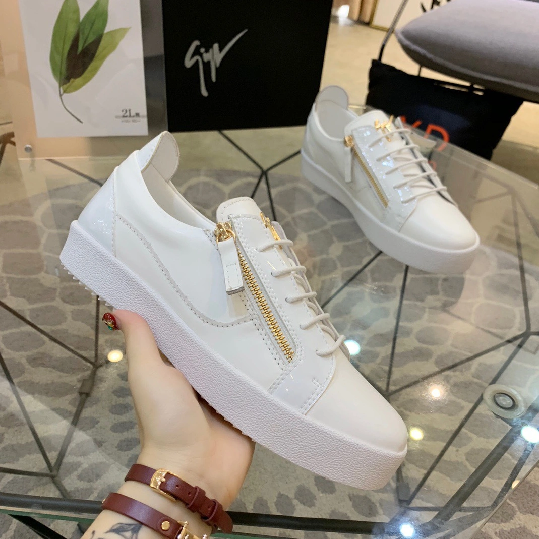 Giuseppe Zanotti Casual Shoes For Men Sleek 8457