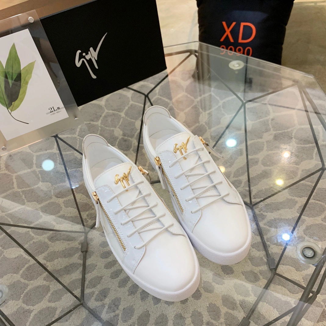 Giuseppe Zanotti Casual Shoes For Men Sleek 8457