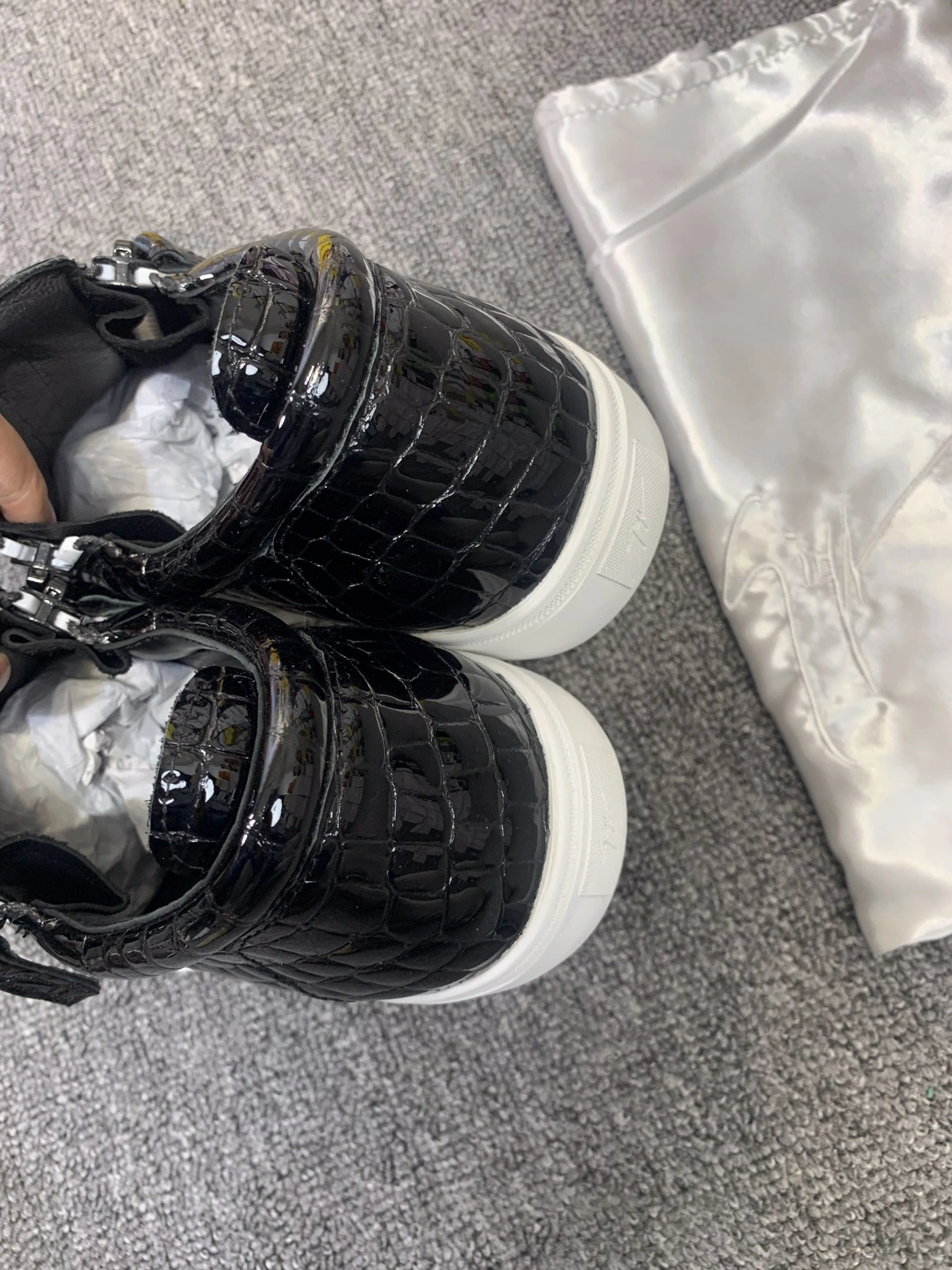 Giuseppe Zanotti Casual Shoes For Men SportInspired 4051