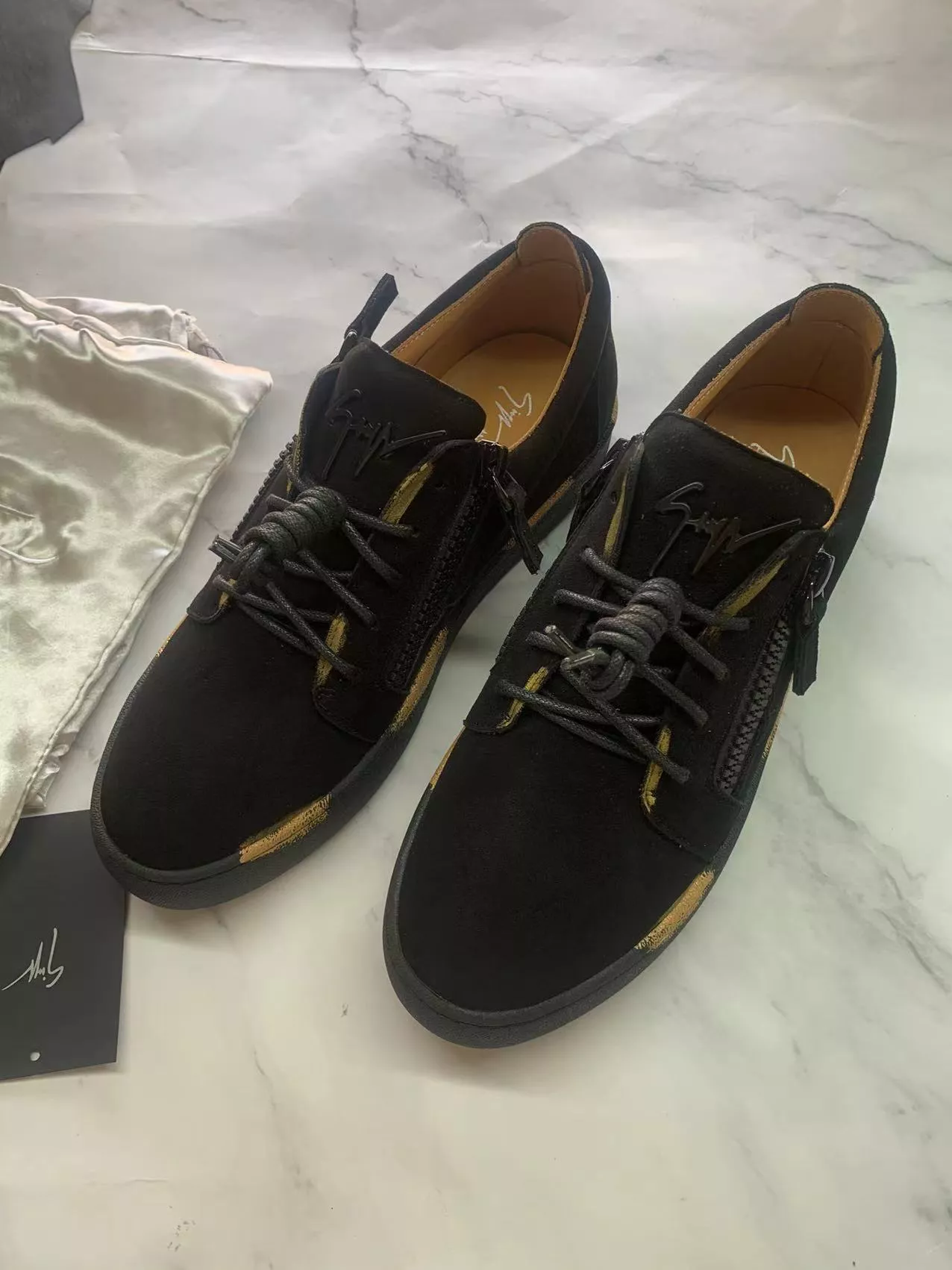 Giuseppe Zanotti Casual Shoes For Men Timeless 4016