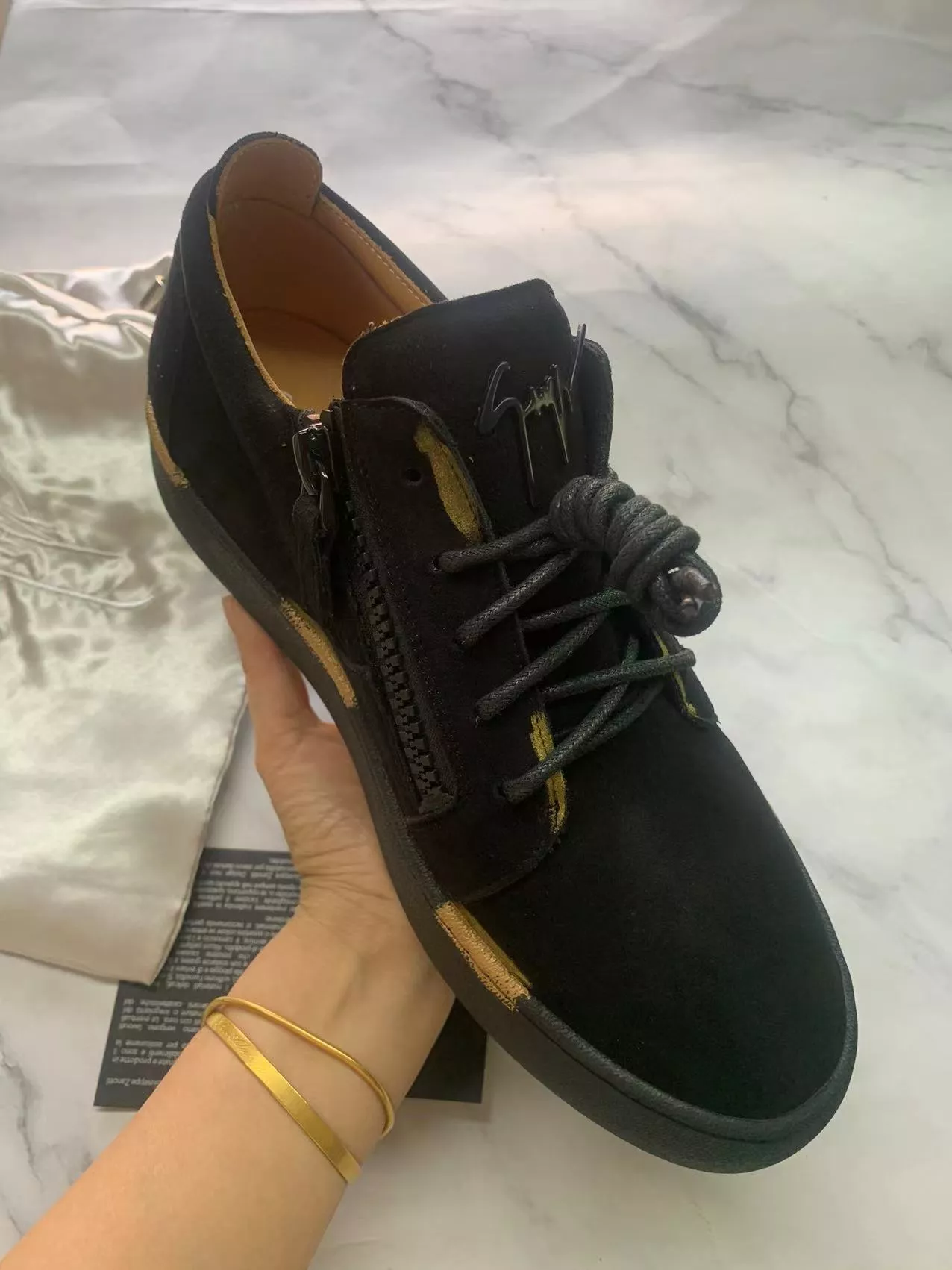 Giuseppe Zanotti Casual Shoes For Men Timeless 4016