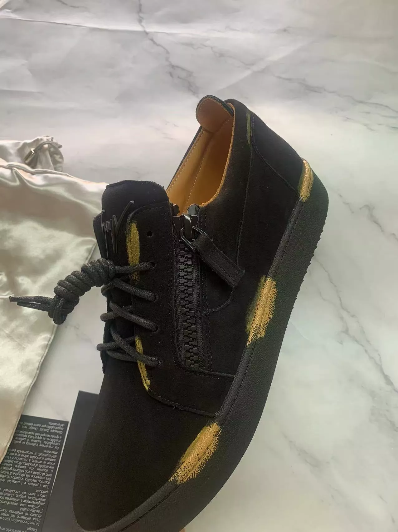 Giuseppe Zanotti Casual Shoes For Men Timeless 4016