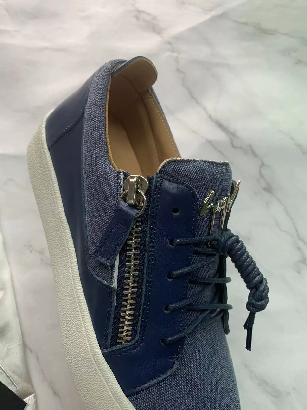 Giuseppe Zanotti Casual Shoes For Women EyeCatching 8198