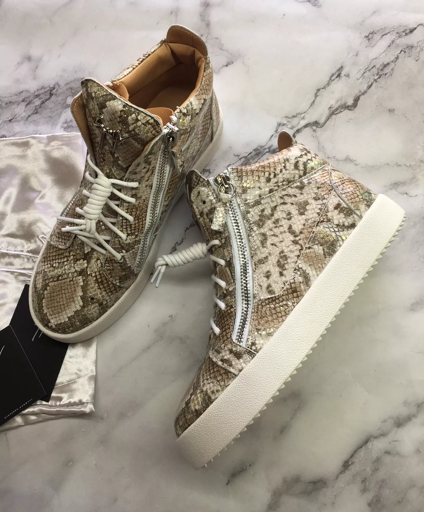 Giuseppe Zanotti High Tops Shoes For Men Breathable 2116