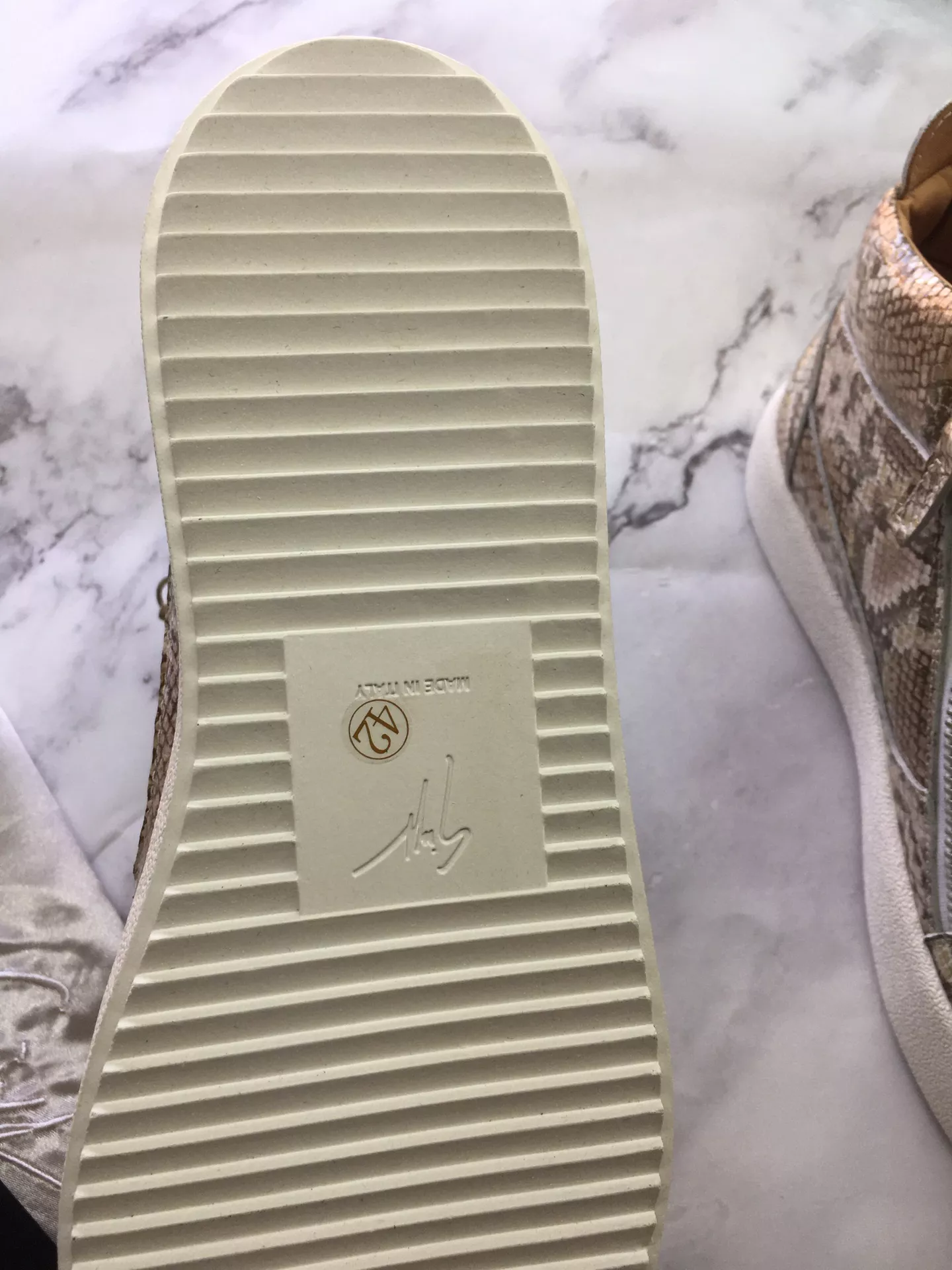 Giuseppe Zanotti High Tops Shoes For Men Breathable 2116
