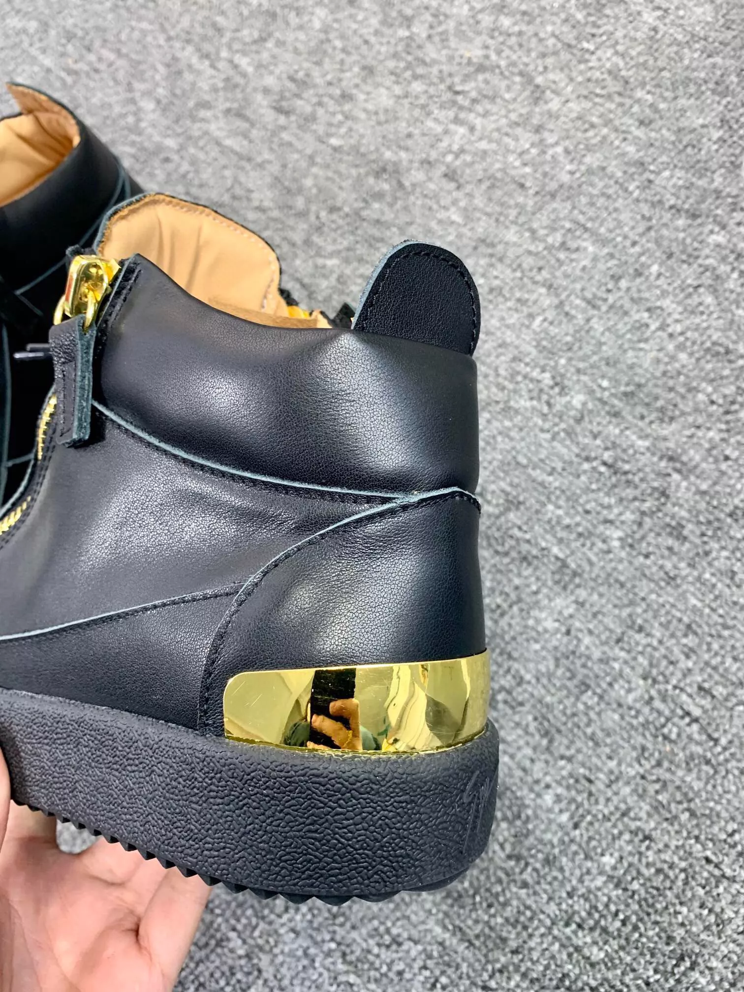Giuseppe Zanotti High Tops Shoes For Men Functional 7553