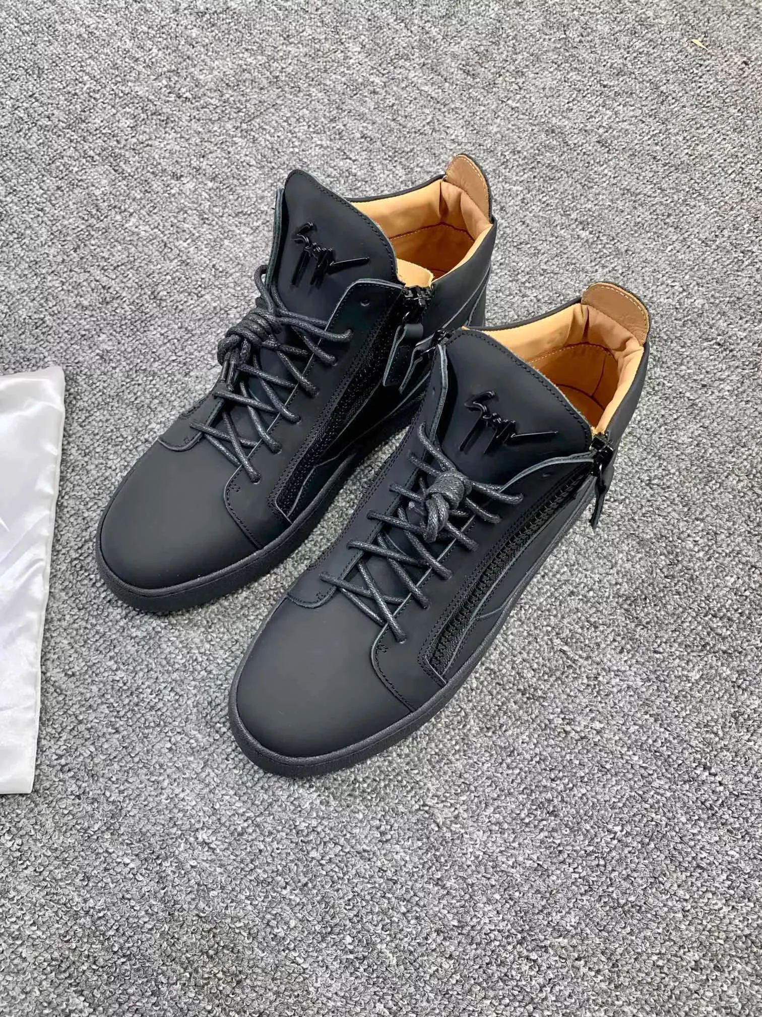 Giuseppe Zanotti High Tops Shoes For Men Soft 9678