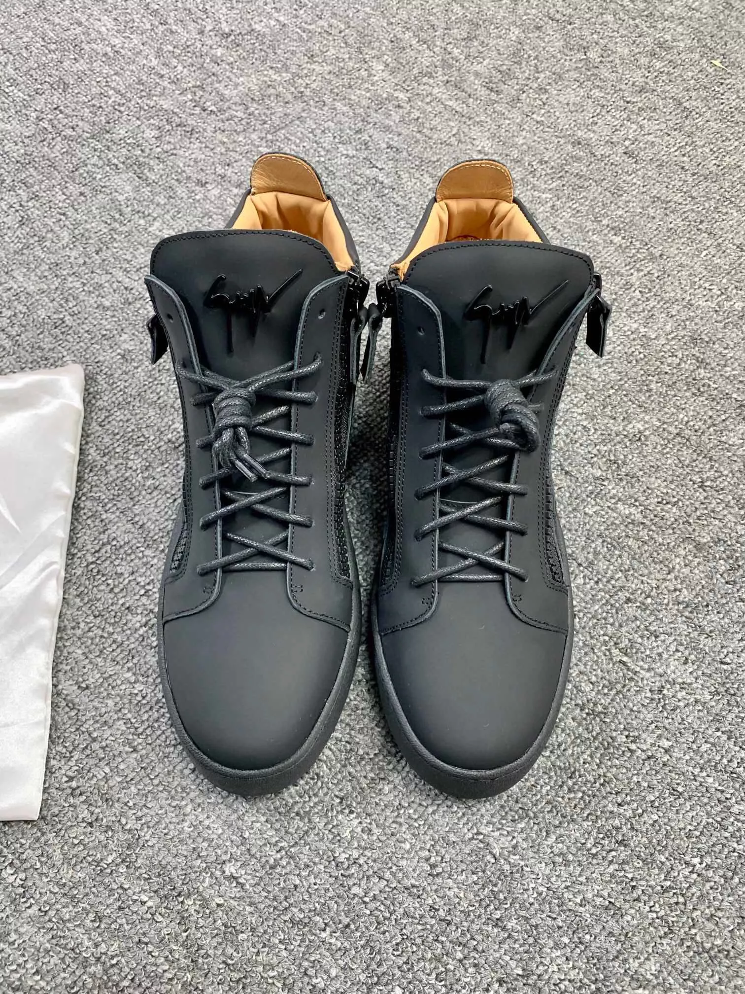 Giuseppe Zanotti High Tops Shoes For Men Soft 9678