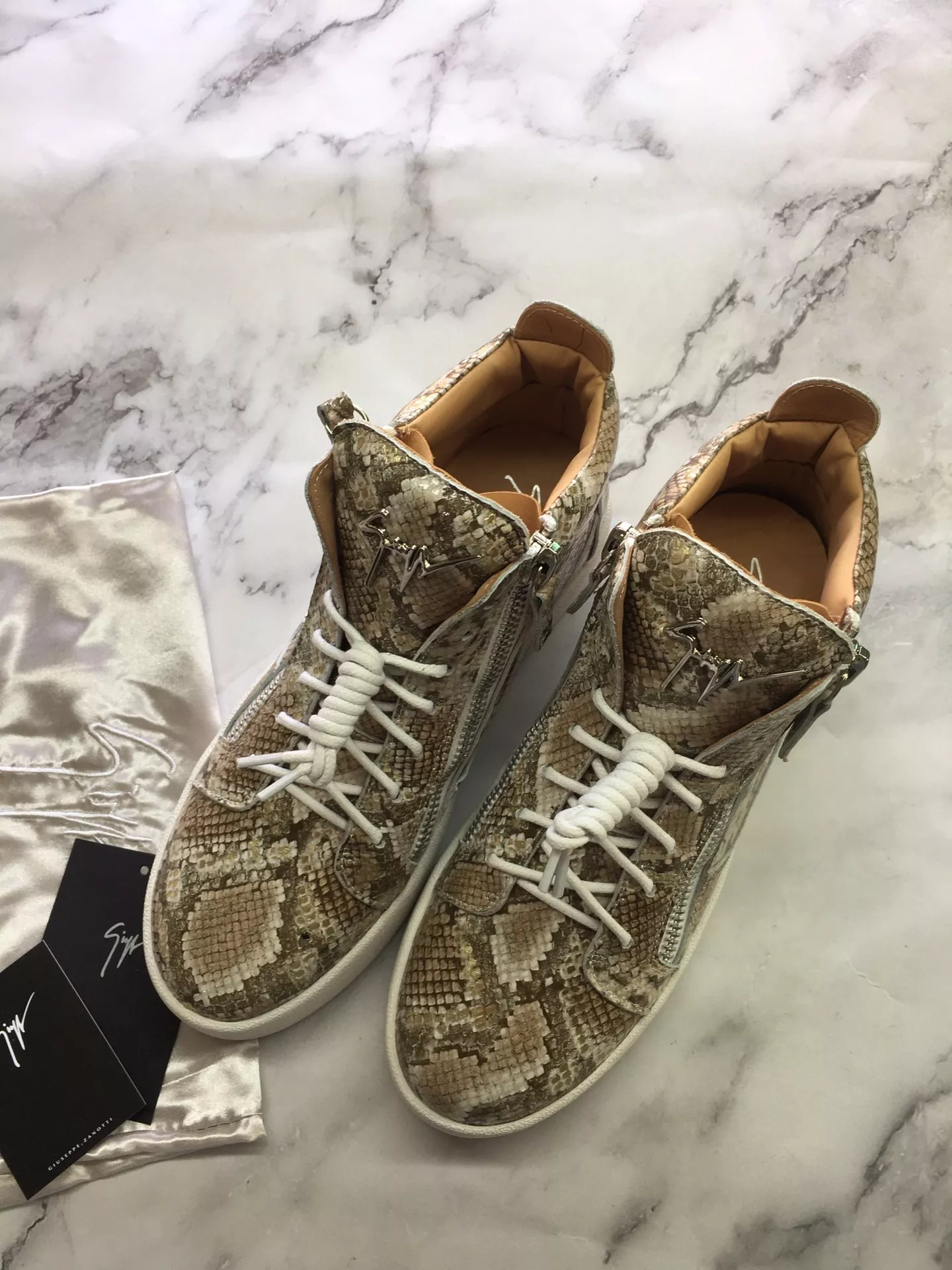 Giuseppe Zanotti High Tops Shoes For Men Stylish 4331