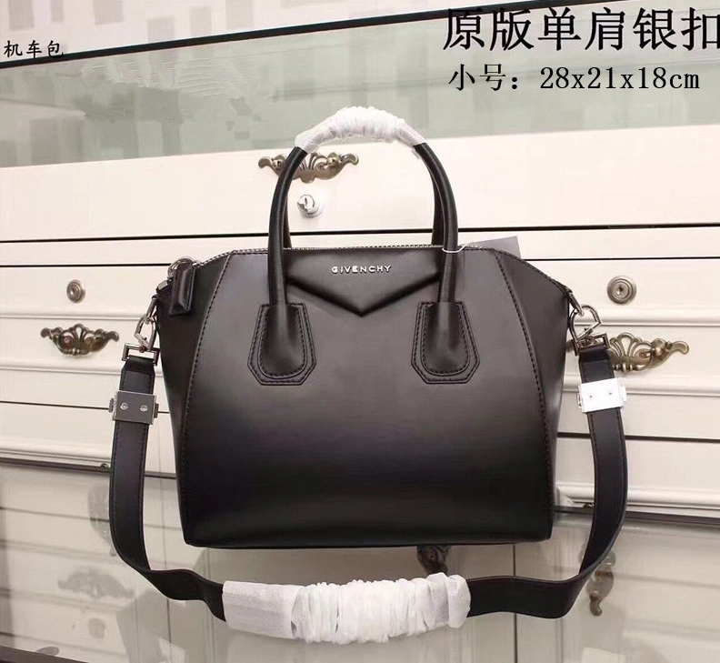 Givenchy AAA Quality Handbags DailyWear 4149