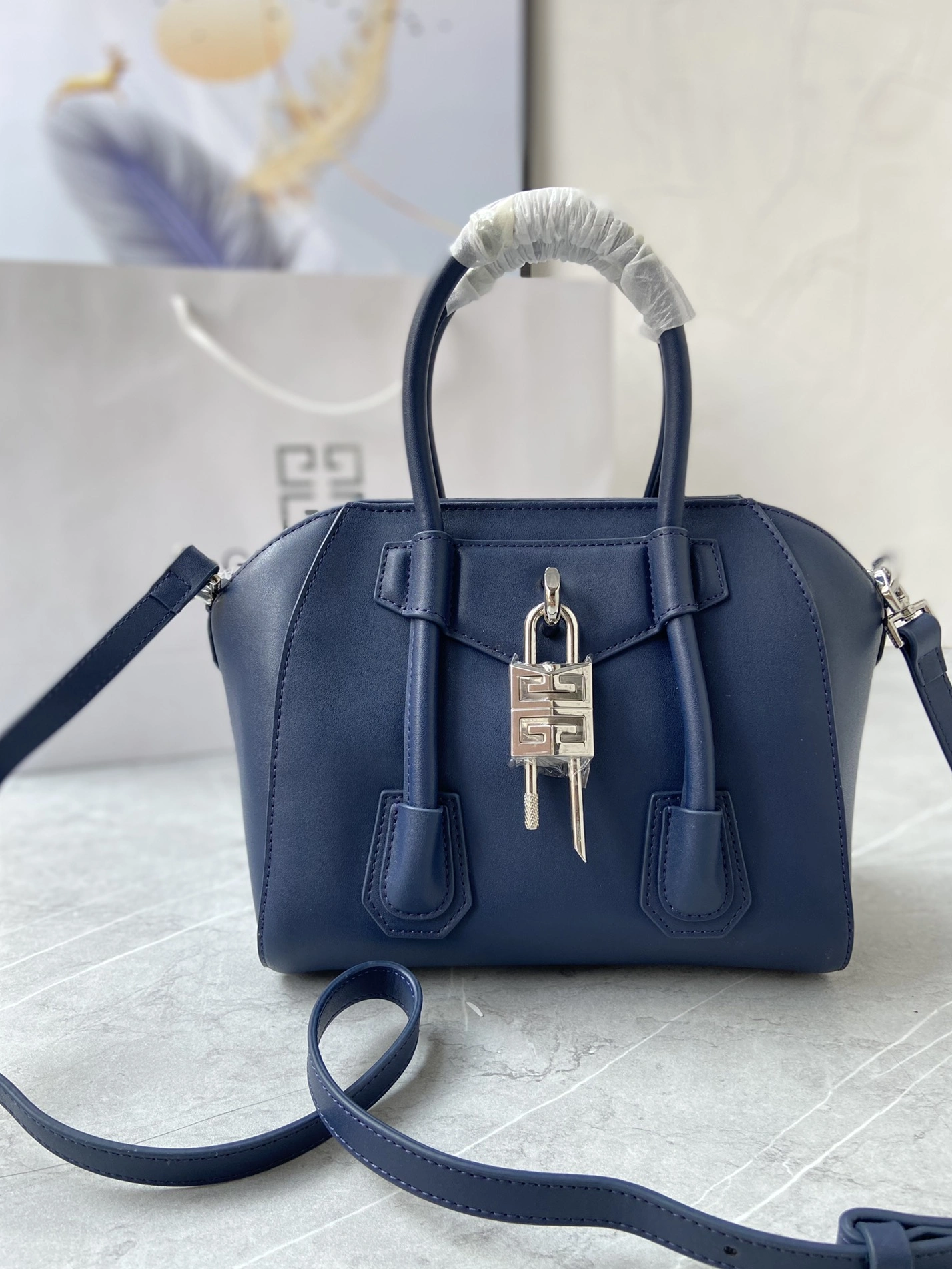 Givenchy AAA Quality Handbags For Women DailyWear 1771