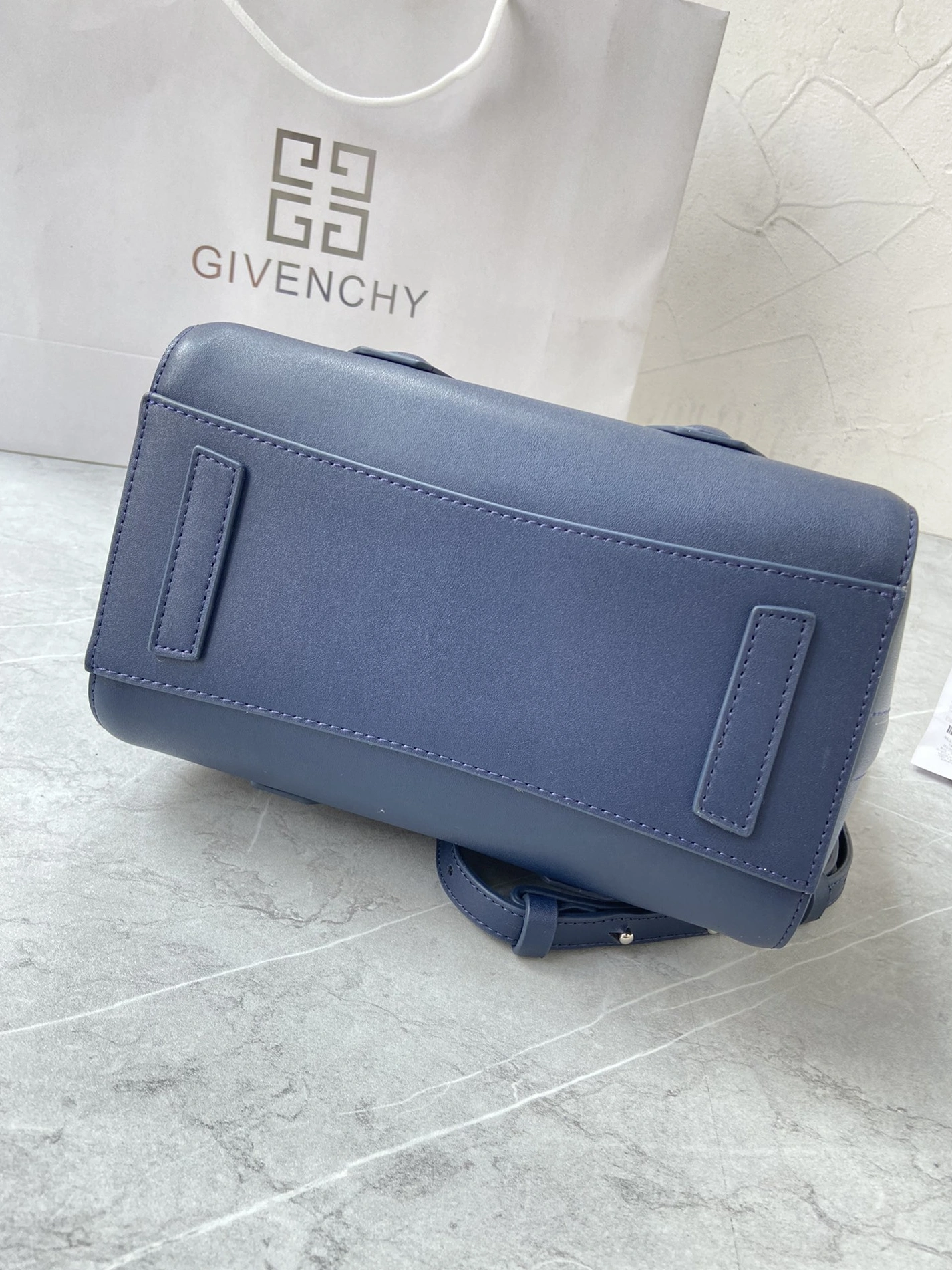 Givenchy AAA Quality Handbags For Women DailyWear 1771
