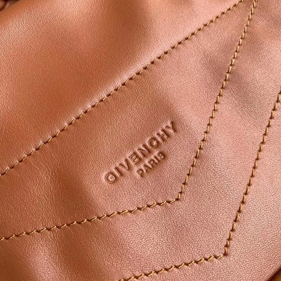 Givenchy AAA Quality Handbags For Women EasyMatch 2286