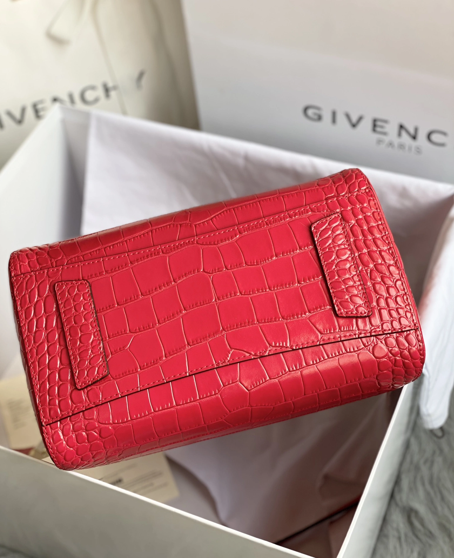 Givenchy AAA Quality Handbags For Women Fashionable 1641