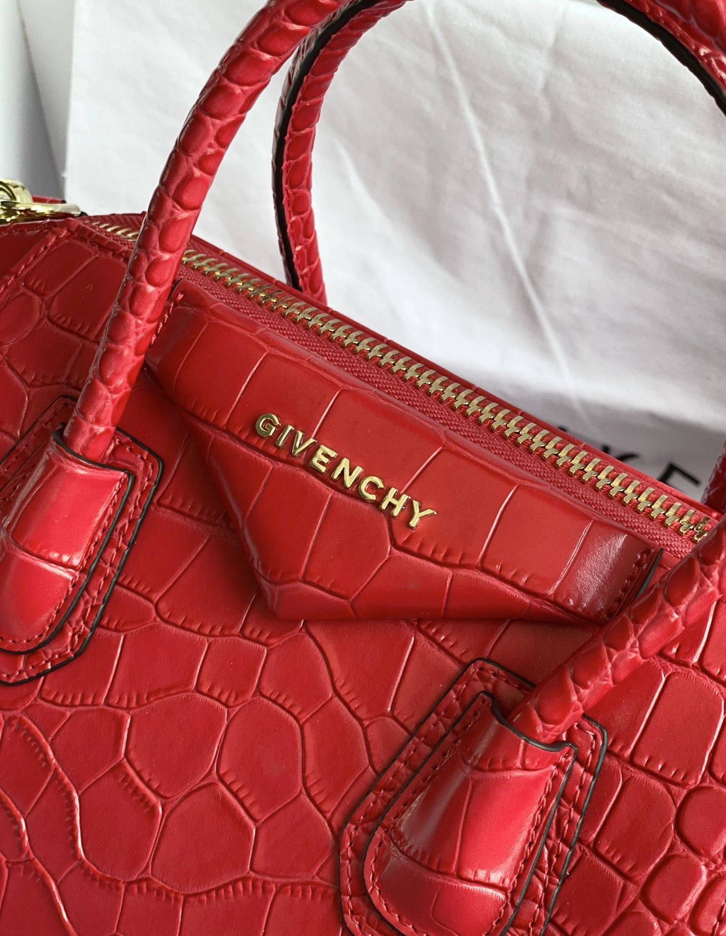 Givenchy AAA Quality Handbags For Women Fashionable 1641