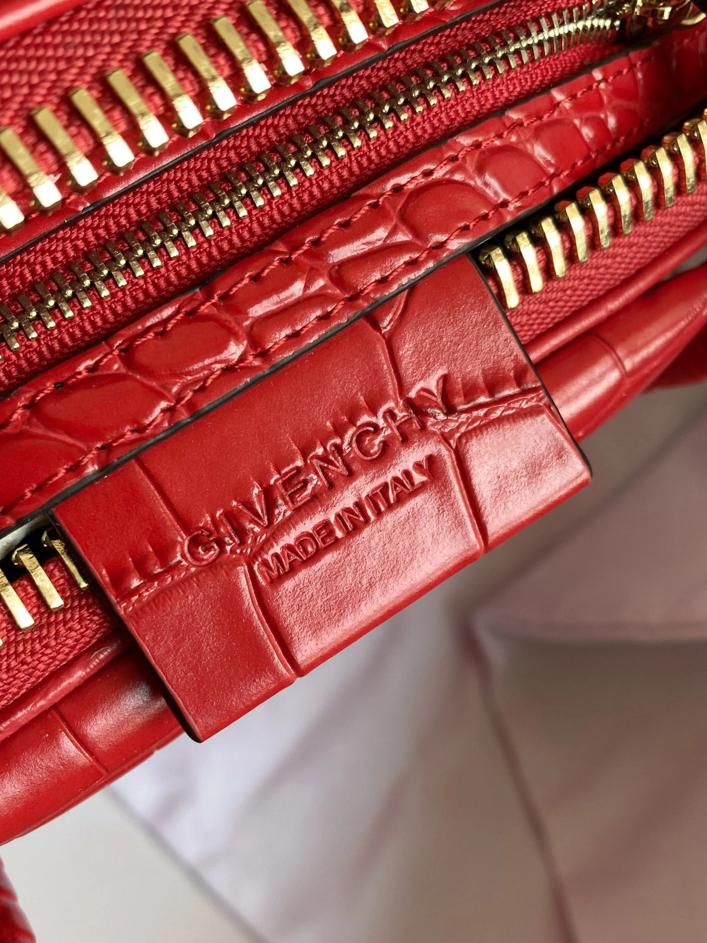 Givenchy AAA Quality Handbags For Women Fashionable 1641