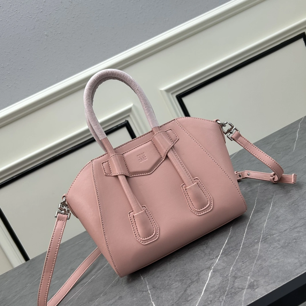 Givenchy AAA Quality Handbags For Women Flexible 1380
