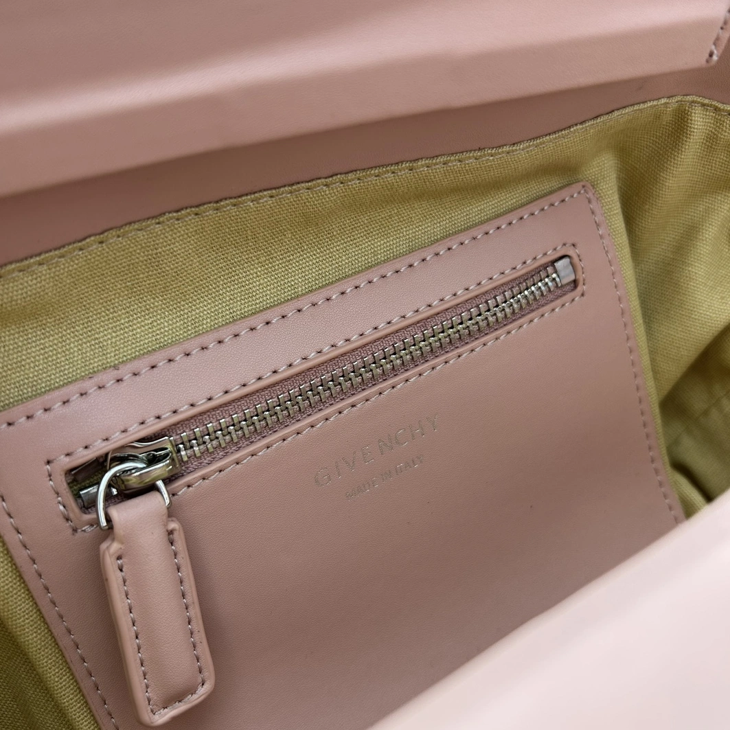 Givenchy AAA Quality Handbags For Women Flexible 1380