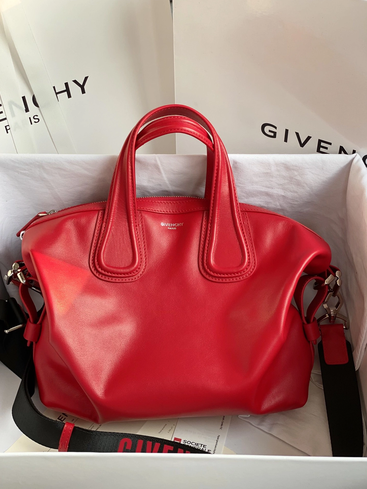 Givenchy AAA Quality Handbags For Women Flexible 4874