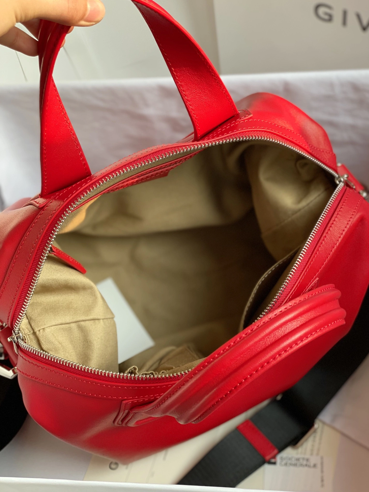 Givenchy AAA Quality Handbags For Women Flexible 4874