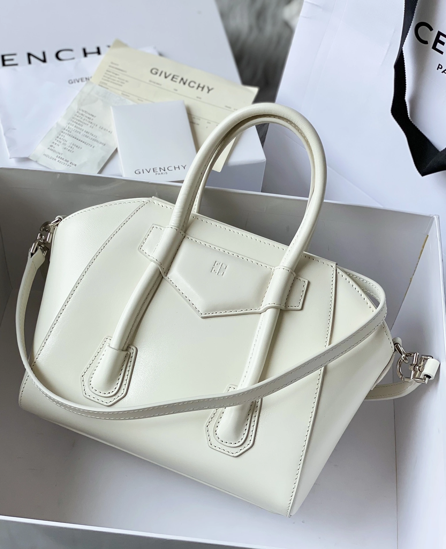 Givenchy AAA Quality Handbags For Women Lightweight 1265