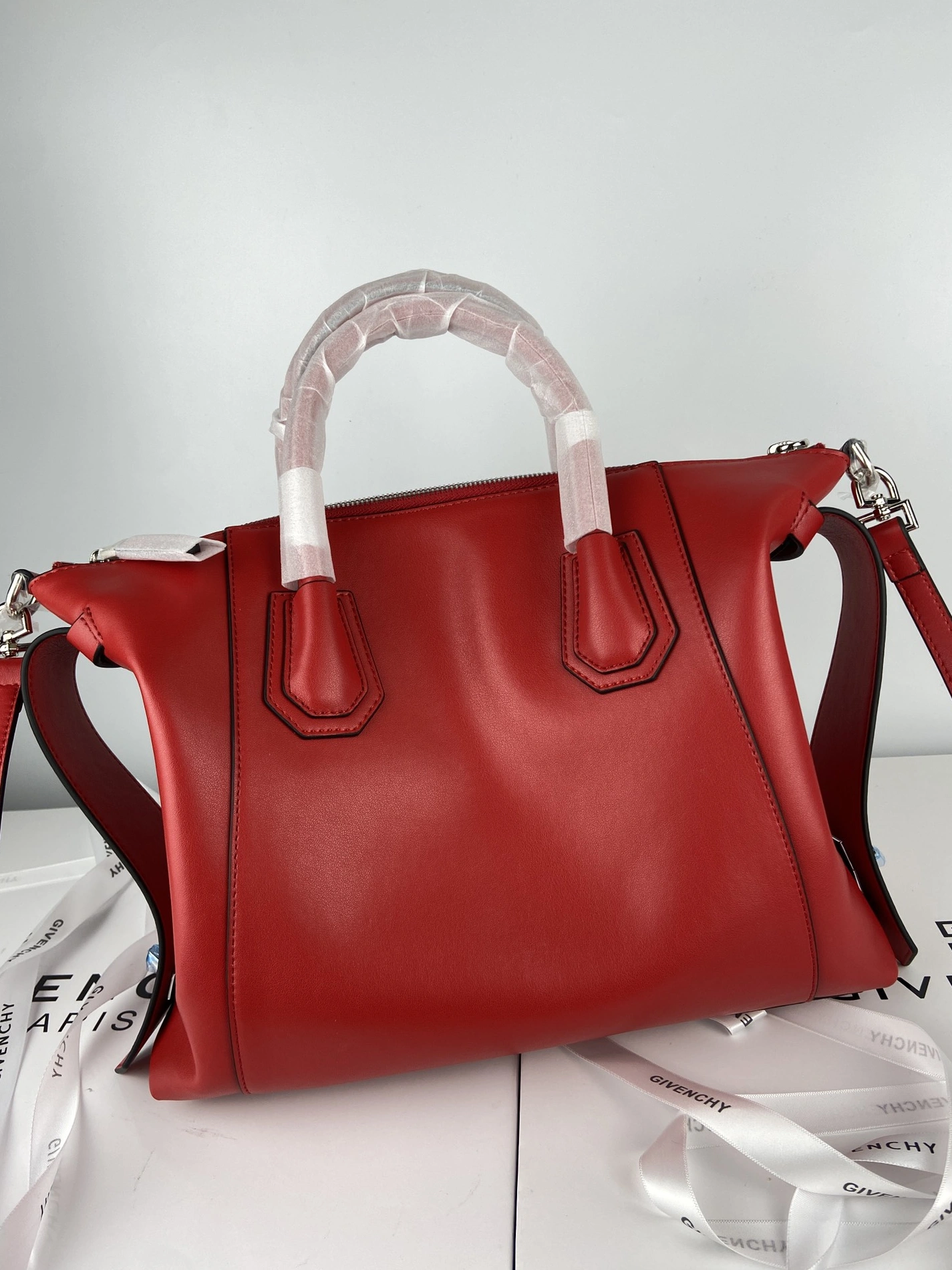 Givenchy AAA Quality Handbags For Women Resilient 8385