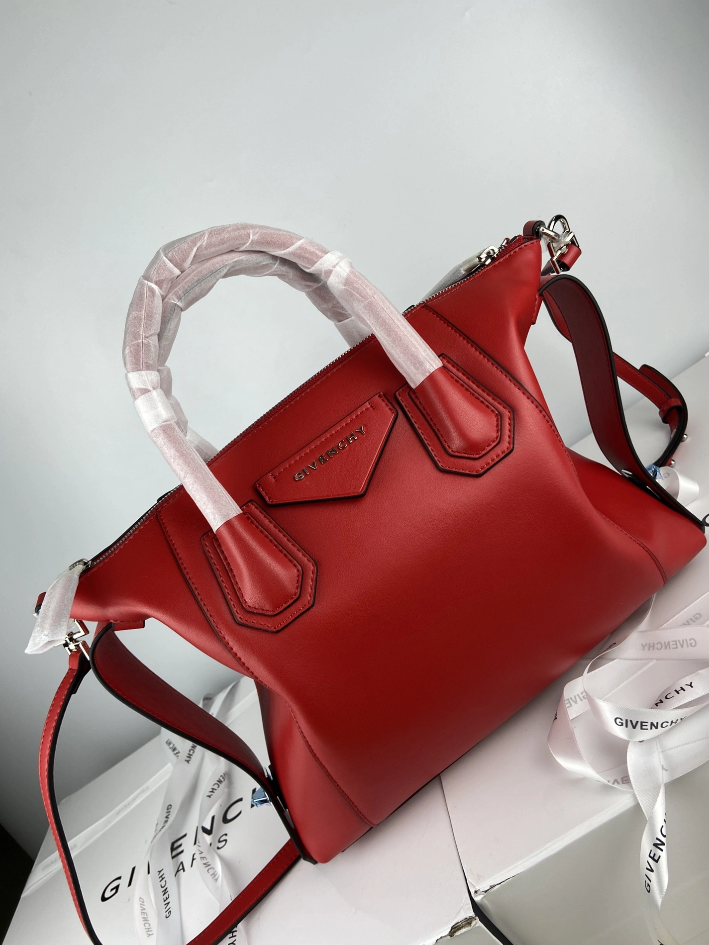 Givenchy AAA Quality Handbags For Women Resilient 8385