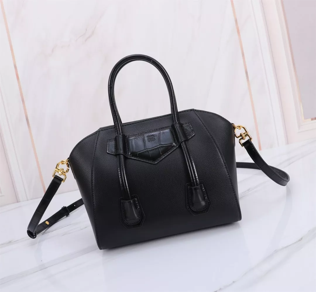 Givenchy AAA Quality Handbags For Women SmartChoice 2953