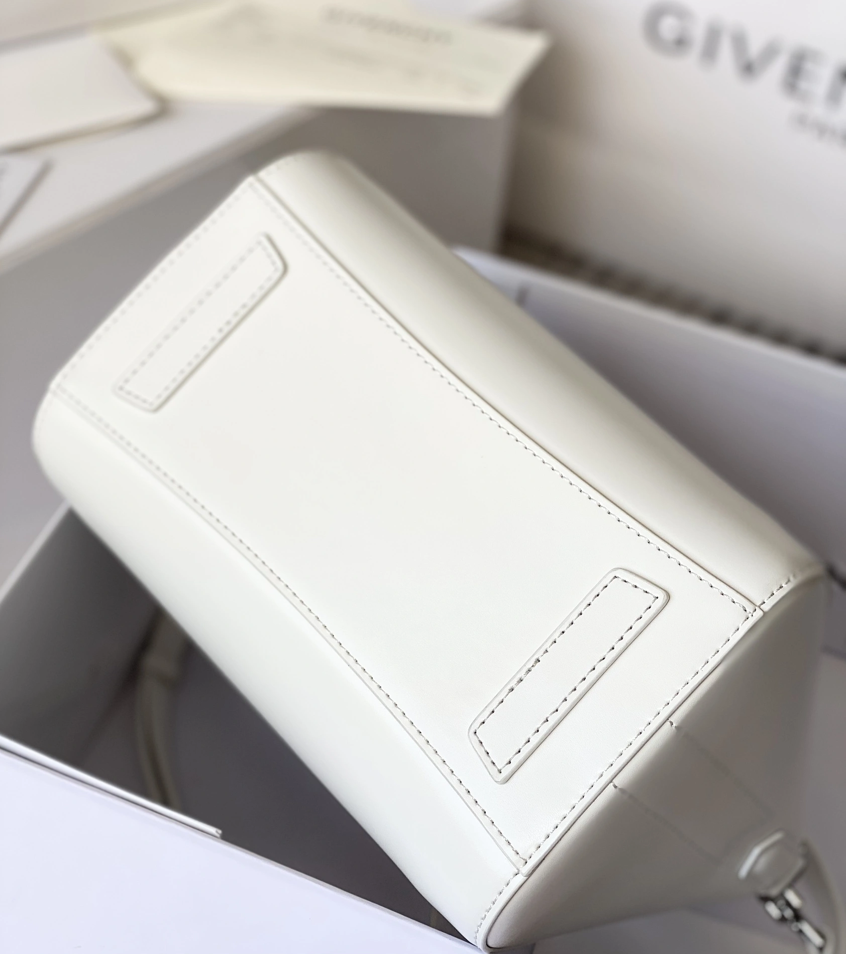Givenchy AAA Quality Handbags For Women Soft 9349
