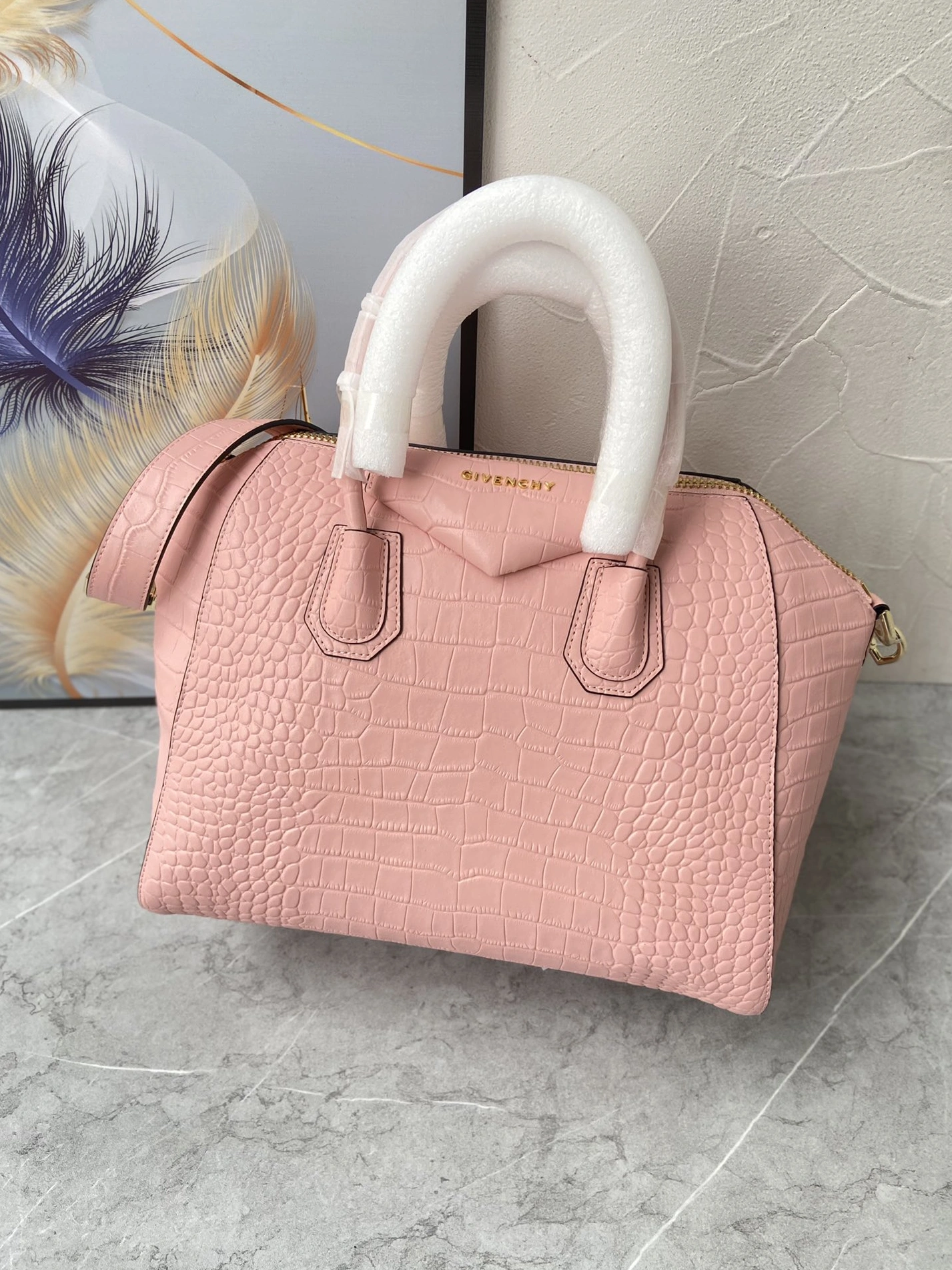 Givenchy AAA Quality Handbags For Women Unique 7562