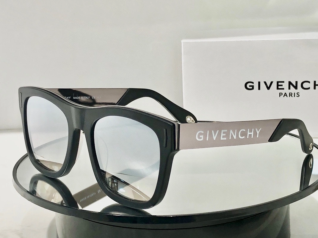 Givenchy AAA Quality Sunglasses Affordable 9647