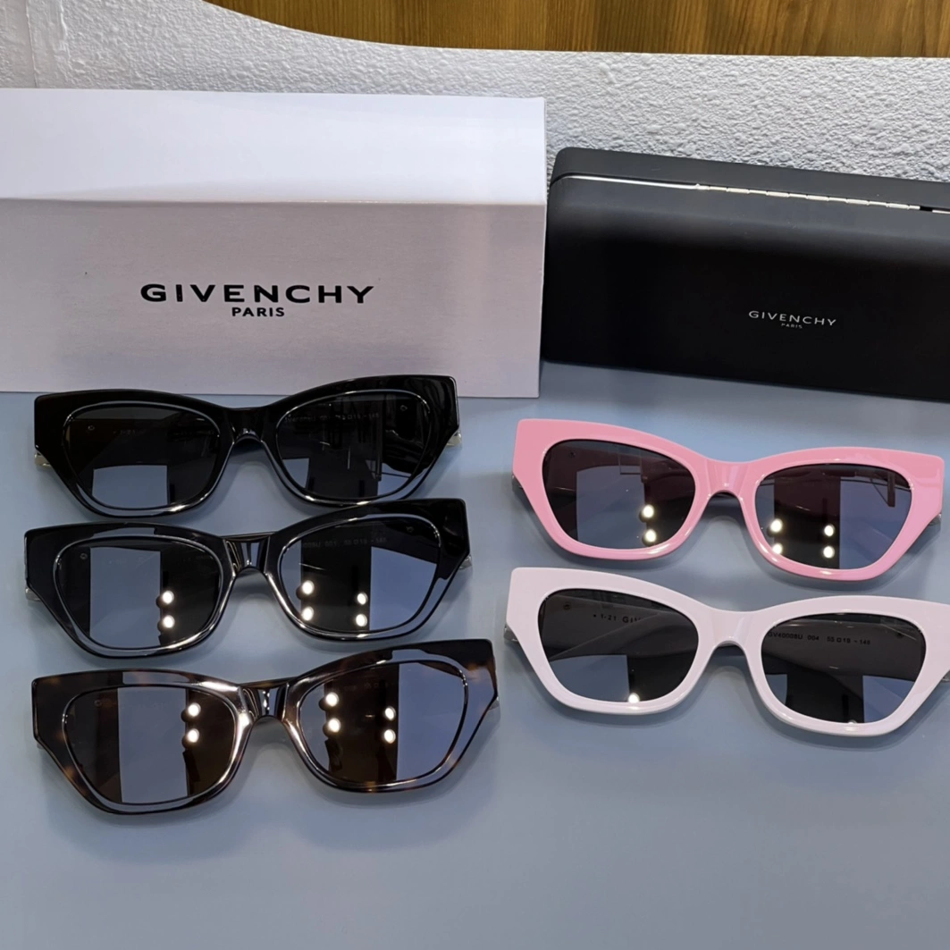 Givenchy AAA Quality Sunglasses Durable 478