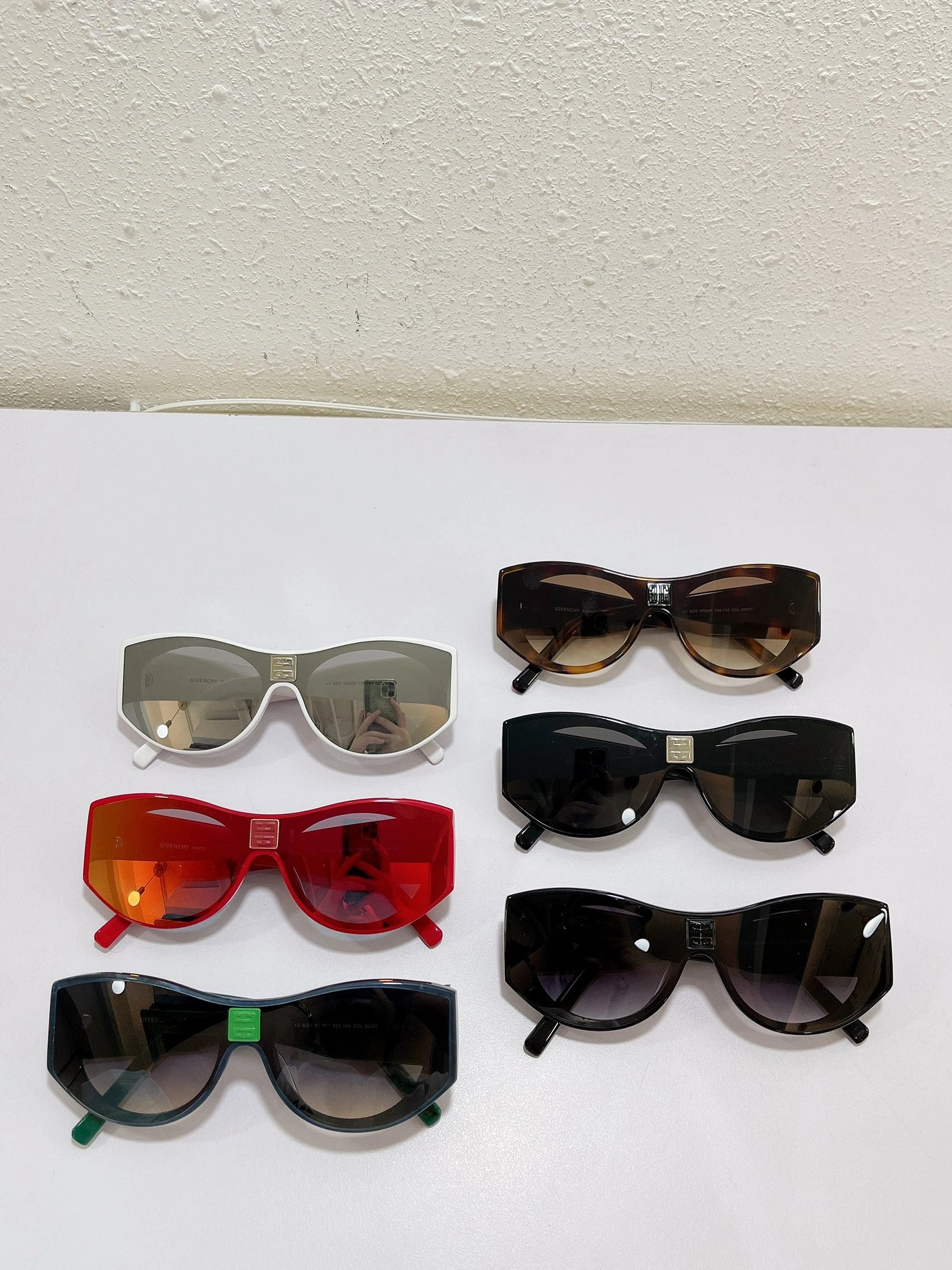 Givenchy AAA Quality Sunglasses Durable 9514