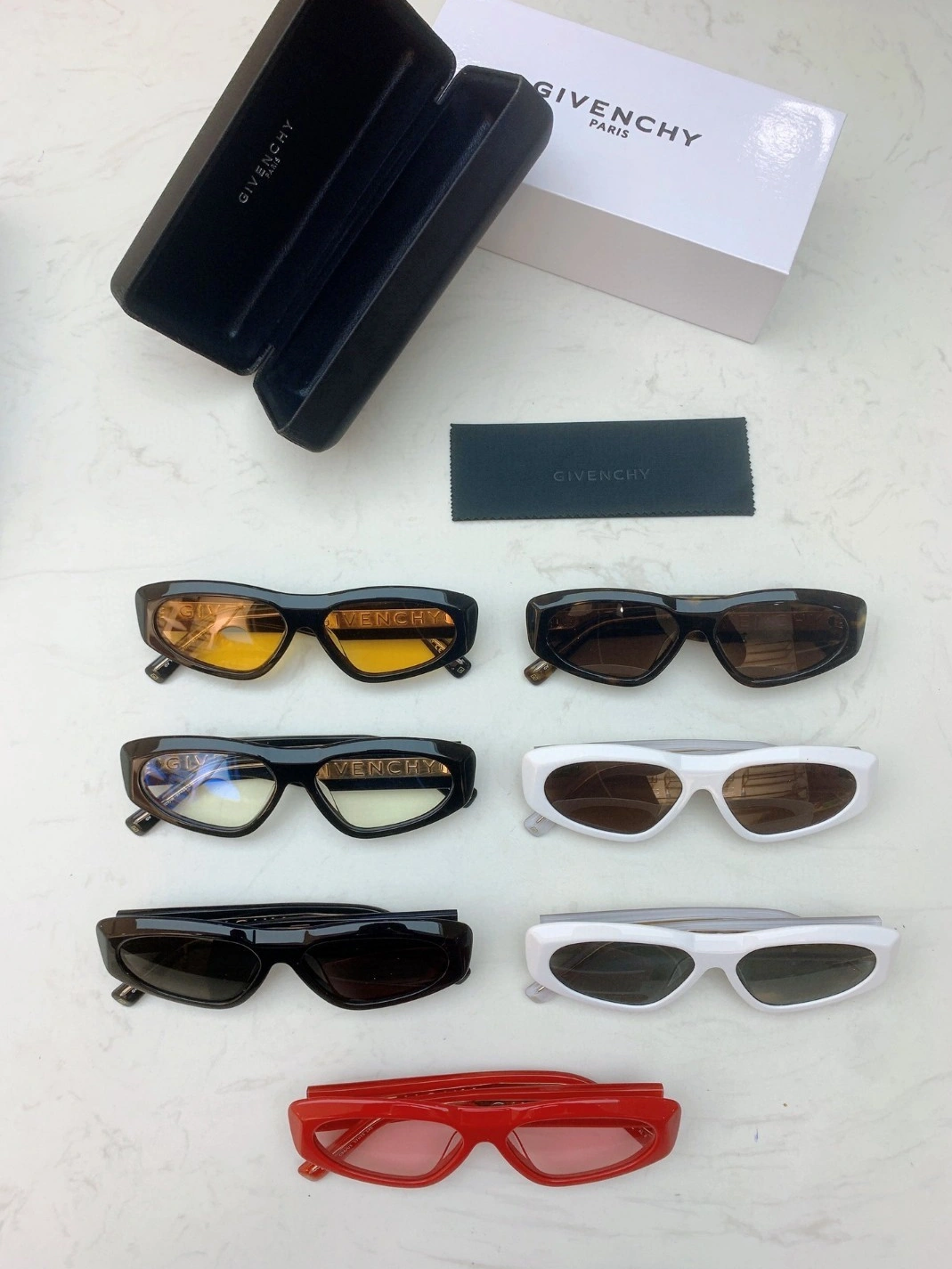 Givenchy AAA Quality Sunglasses Elegant 631
