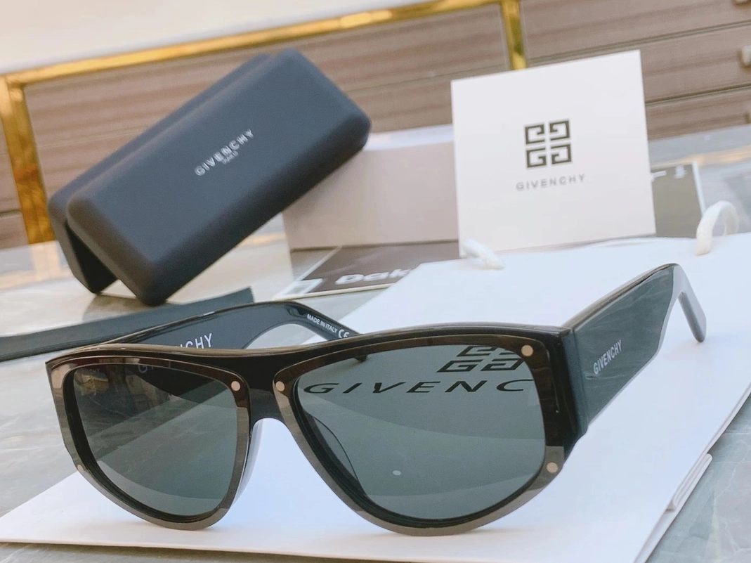 Givenchy AAA Quality Sunglasses Lightweight 5794