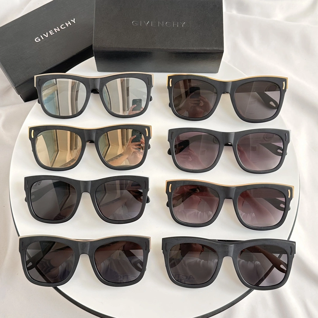 Givenchy AAA Quality Sunglasses Modern 4246