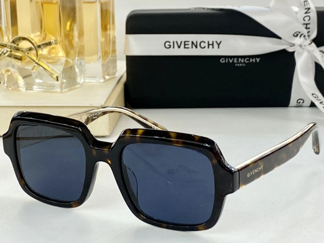 Givenchy AAA Quality Sunglasses ModernLook 5352