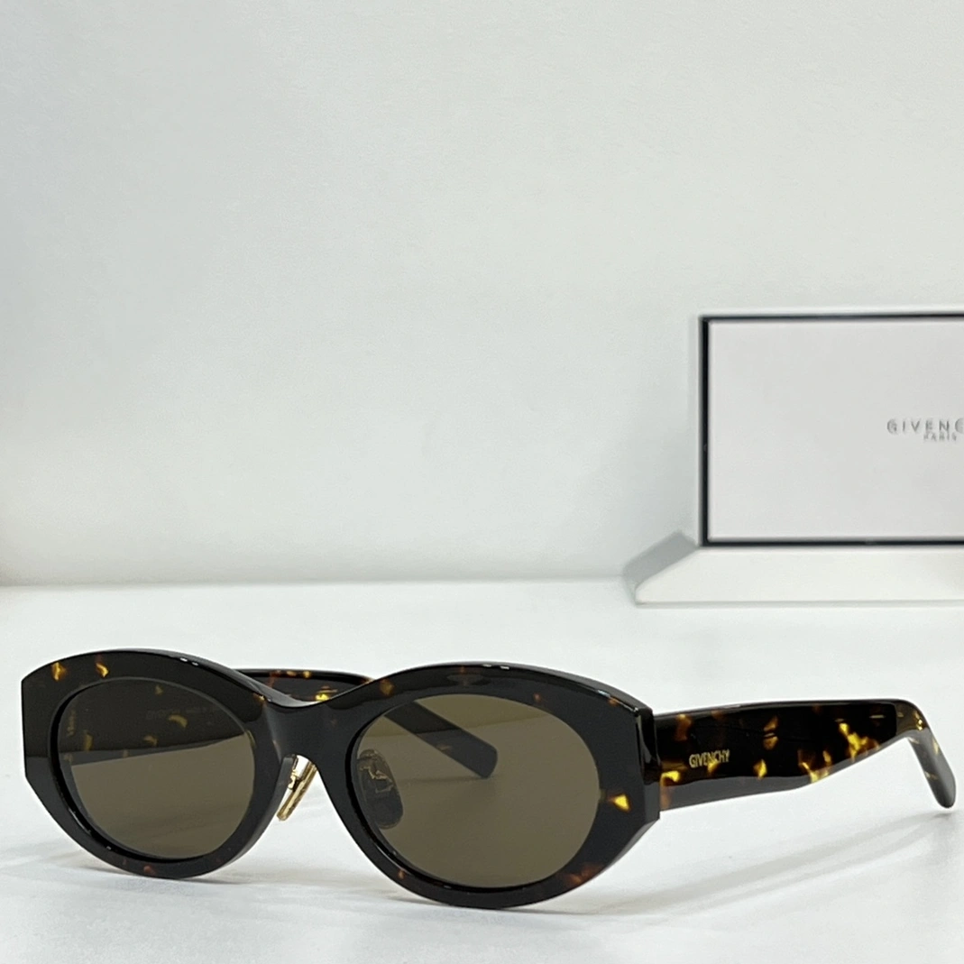 Givenchy AAA Quality Sunglasses Sleek 6536