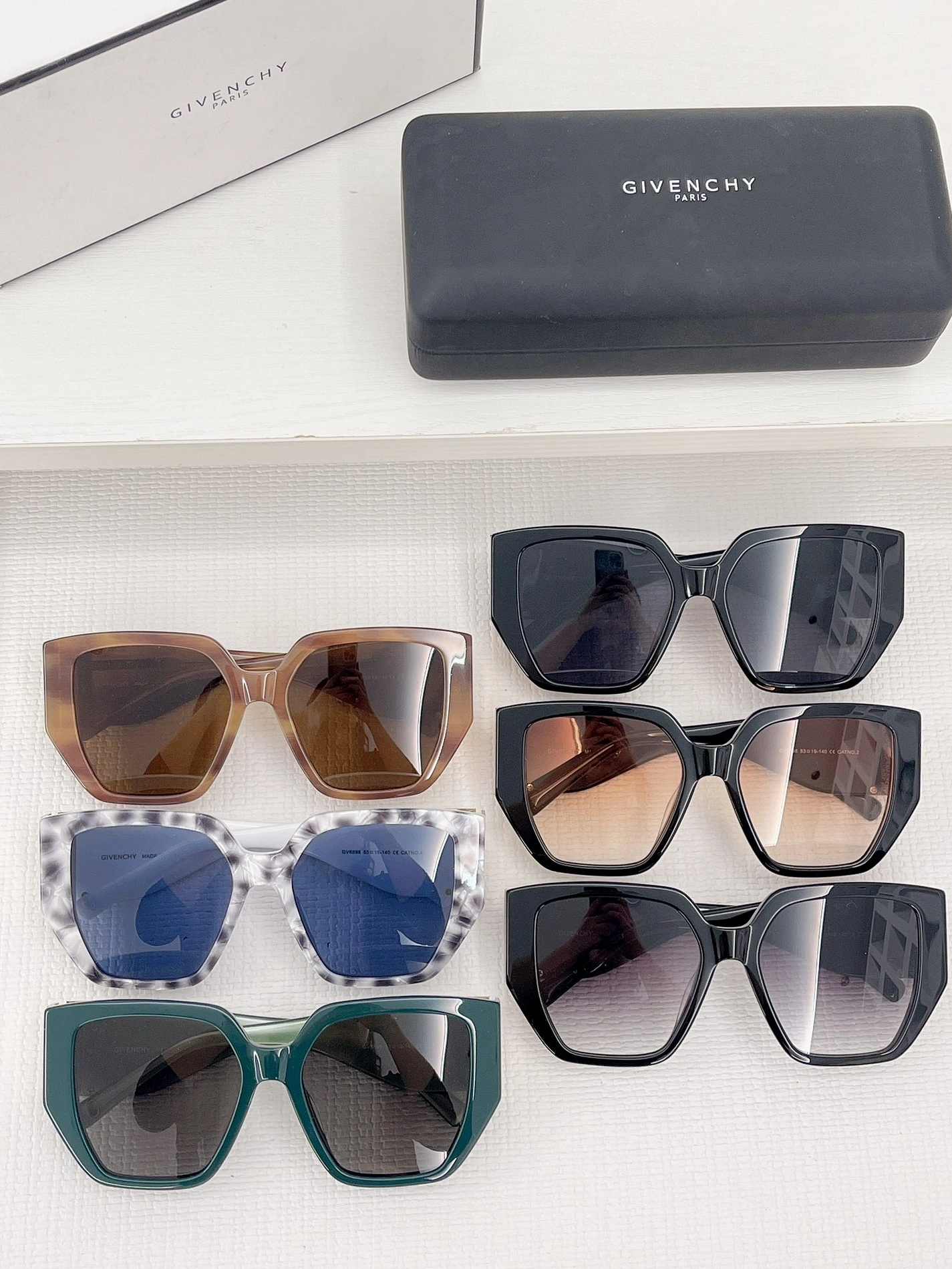 Givenchy AAA Quality Sunglasses Stylish 4456