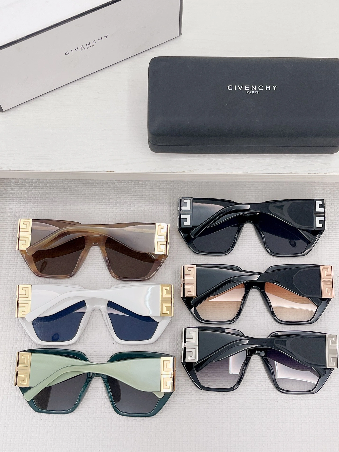 Givenchy AAA Quality Sunglasses Stylish 4456