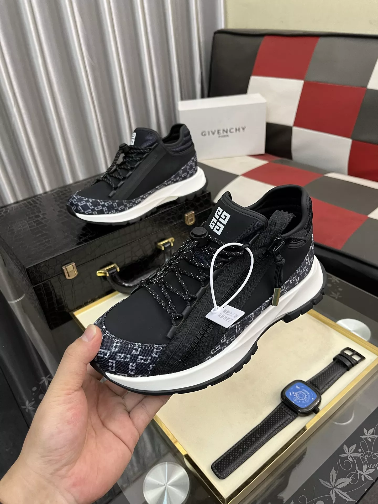 Givenchy Casual Shoes For Men Affordable 4068